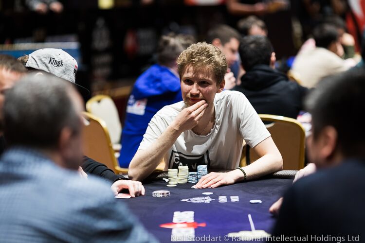 NEIL4848_EPT_Sochi2018__Danila_Soloviev_Neil Stoddart_preview